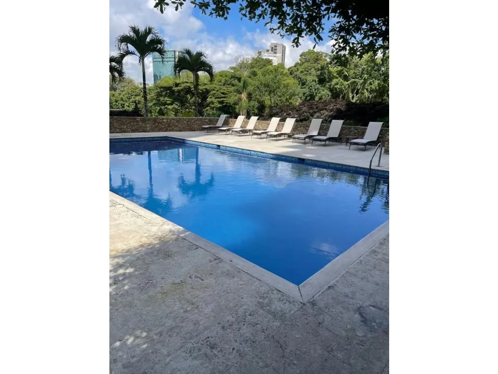 Se alquila apartamento 96m2 2H/2B/2P Campo Alegre - 2