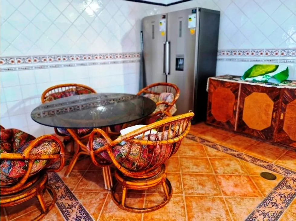 Alquilo casa 452m2 Los Naranjos 9932 - 13