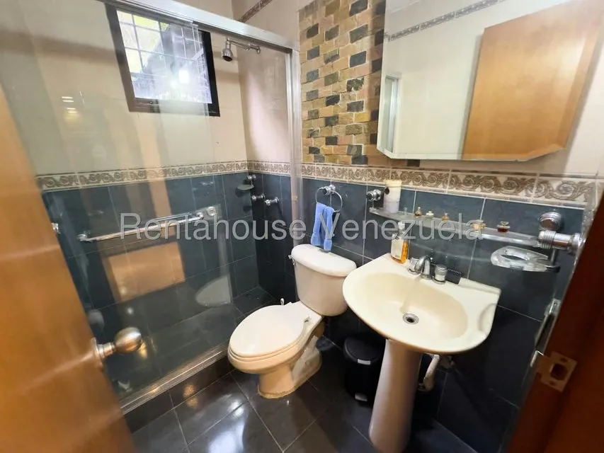 Casa (Duplex) en Venta en Santa Rosa de Lima, Distrito Metropolitano - 23