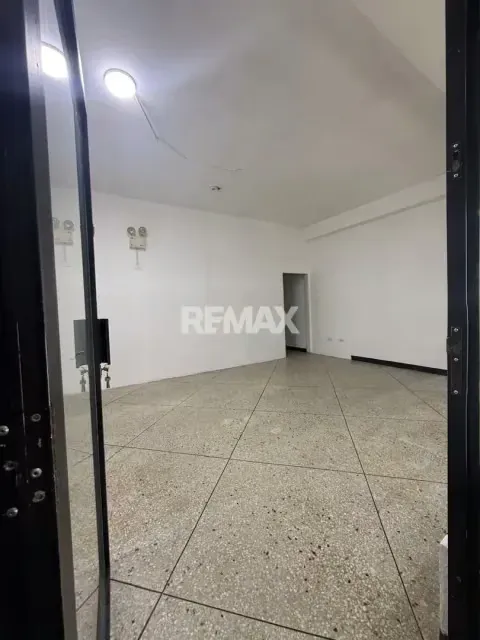 Local Comercial 38 GUARAUNO - 3