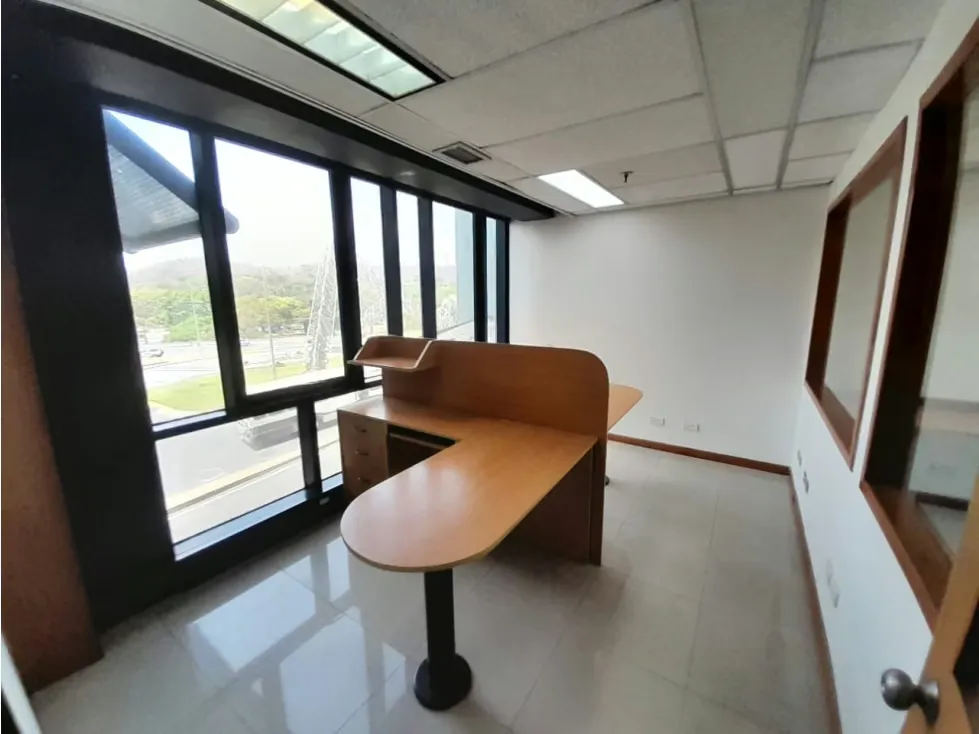 Alquiler Oficina Torre Polar 195m2 - 6