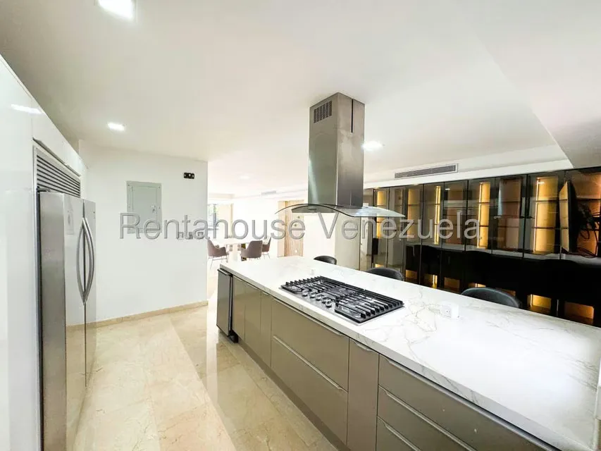 Apartamento (1 Nivel) en Venta en Los Chorros, Distrito Metropolitano - 22