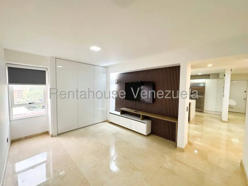 Apartamento (1 Nivel) en Venta en Los Chorros, Distrito Metropolitano - 28