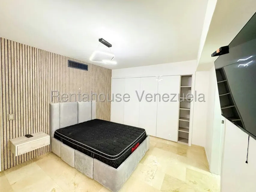 Apartamento (1 Nivel) en Venta en Los Chorros, Distrito Metropolitano - 40