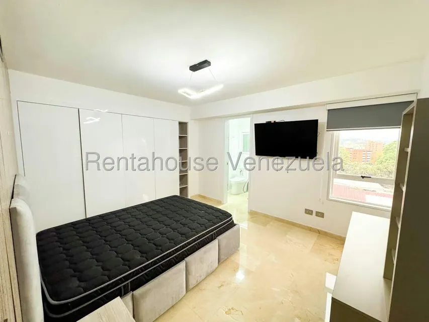 Apartamento (1 Nivel) en Venta en Los Chorros, Distrito Metropolitano - 41