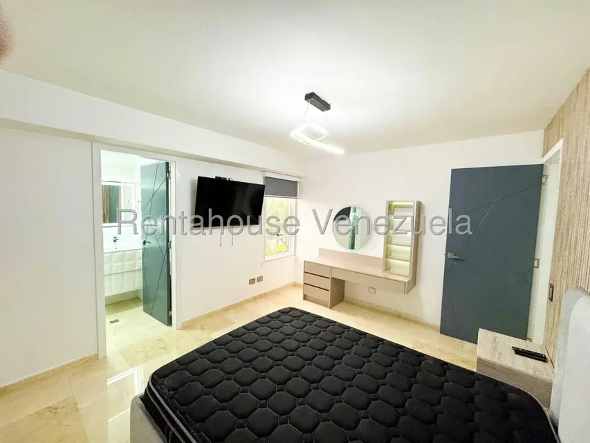 Apartamento (1 Nivel) en Venta en Los Chorros, Distrito Metropolitano - 43
