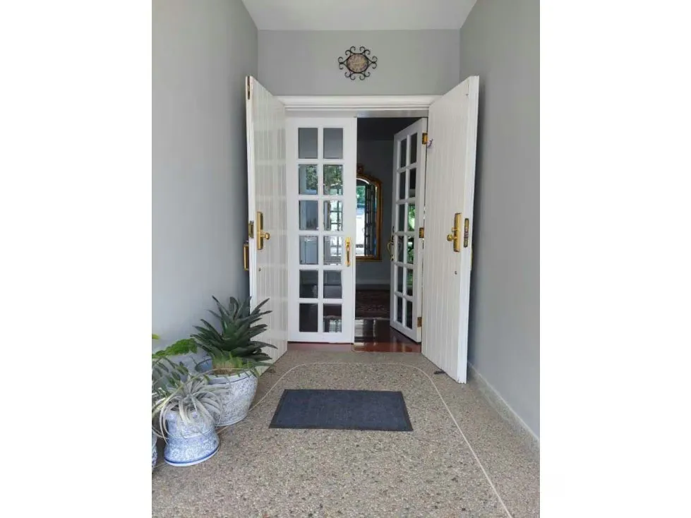 Vendo casa 650m2 Altamira 0399 - 3