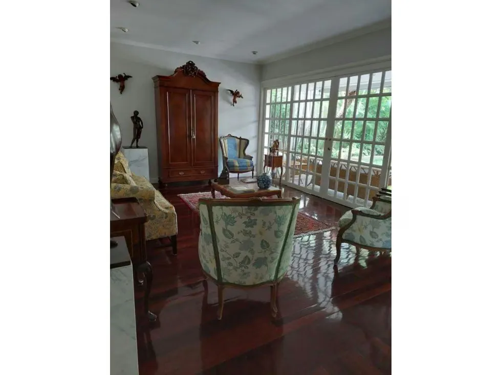 Vendo casa 650m2 Altamira 0399 - 4