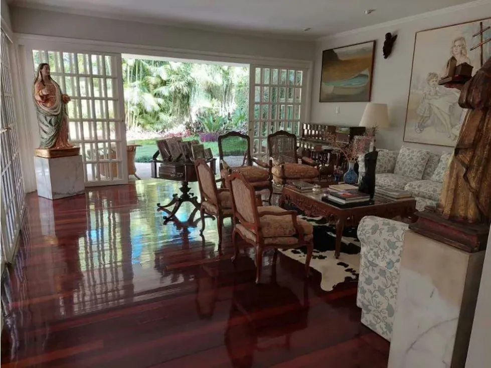 Vendo casa 650m2 Altamira 0399 - 7