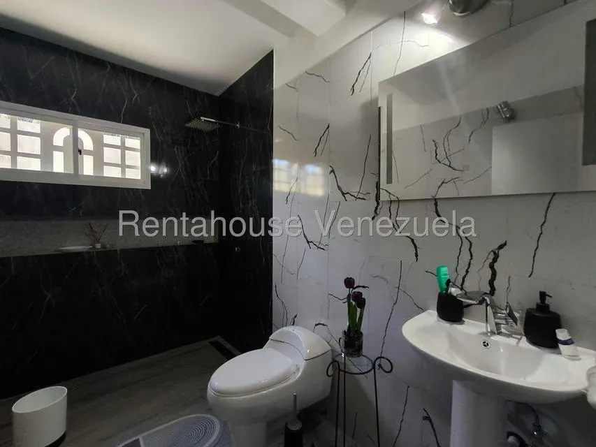 Casa (1 Nivel) en Venta en Zona Colonial, Falcon - 11