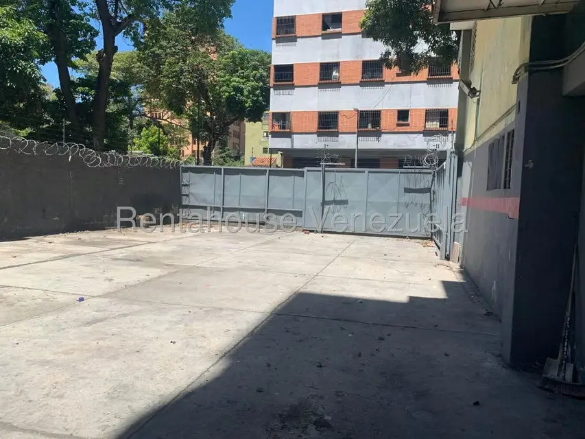 Galpon - Deposito en Alquiler en Sabana Grande, Distrito Metropolitano - 8
