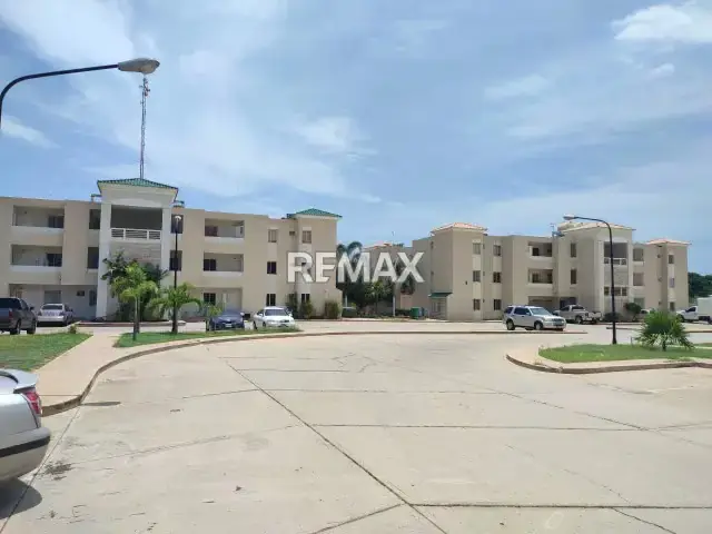 Apartamento en alquiler Lago Country Sur