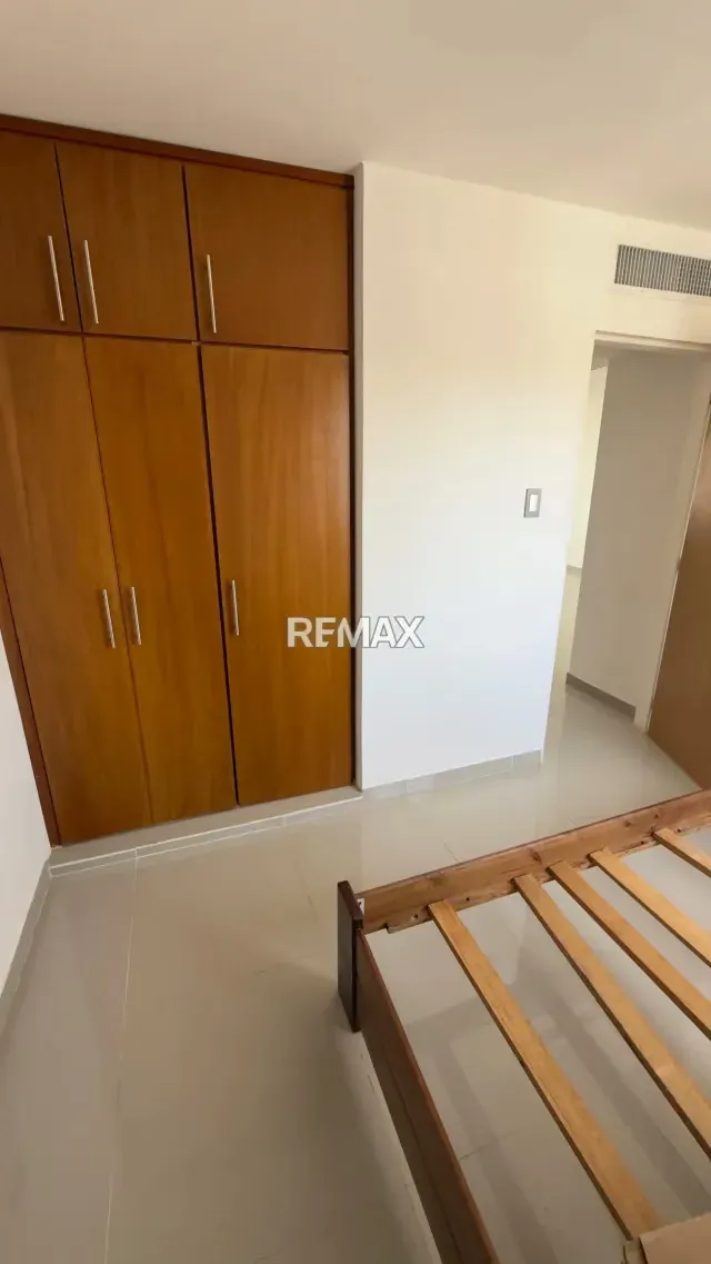 Apartamento en alquiler Lago Country Sur - 10