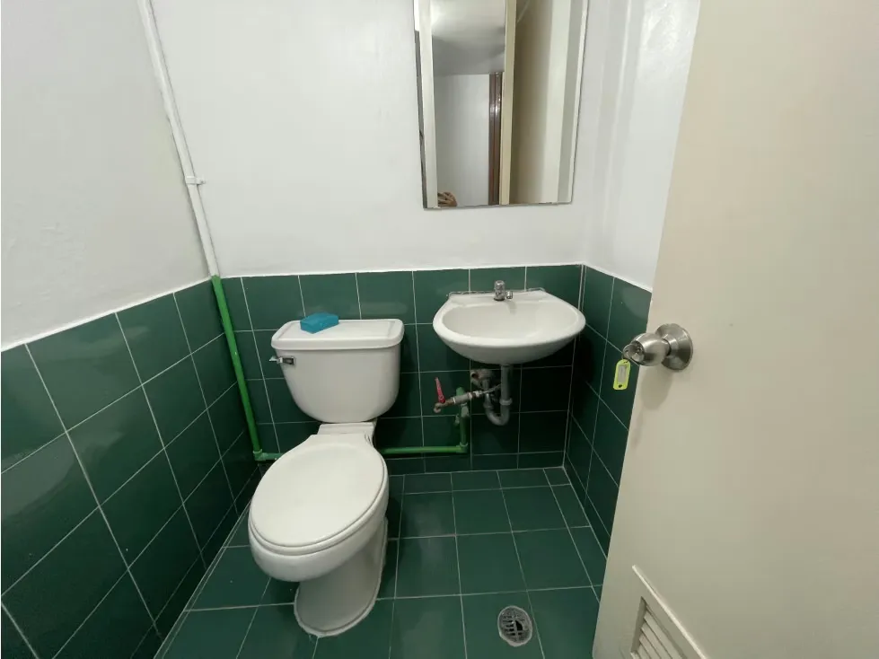 Vendo/alquilo oficina 234m2 Torre Roraima 8296 - 16