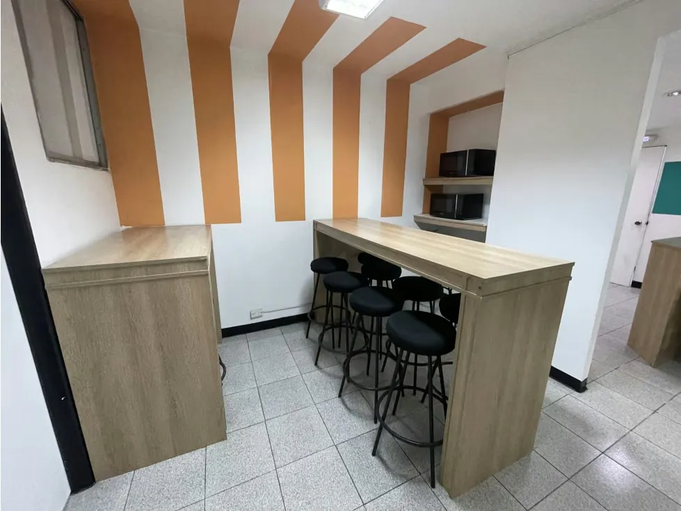 Vendo/alquilo oficina 234m2 Torre Roraima 8296 - 10