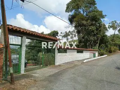 En Venta Bella Casa de Montaña