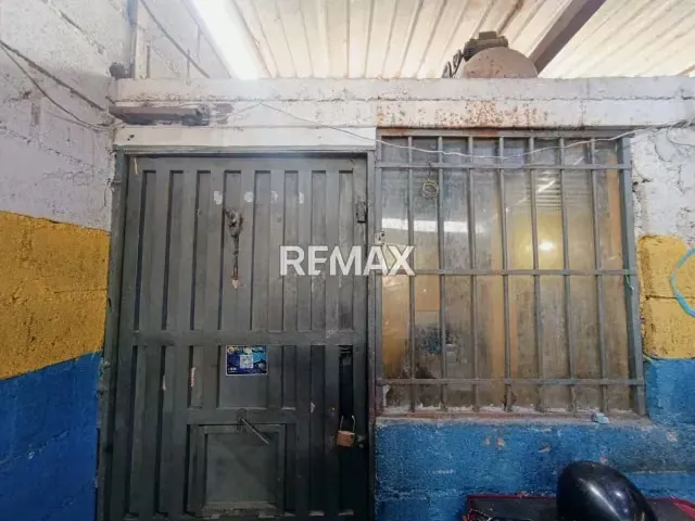 LOCAL COMERCIAL EN VENTA, SECTOR VISTA HERMOSA, CUA - 4