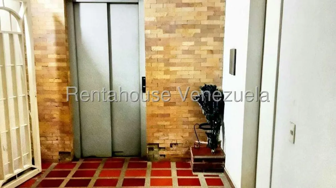 Apartamento (1 Nivel) en Venta en Bonaventure Country, Miranda - 2