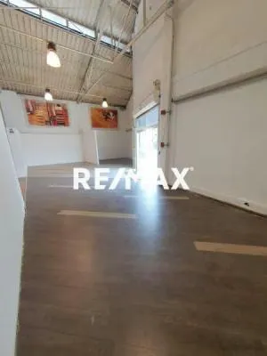 Venta de excelente Galpón en Chacao - 3