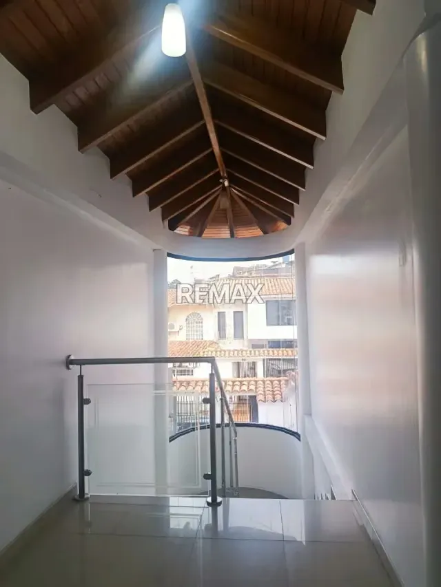Casa en Alquiler: Espaciosa y Privada en Villa Araure - 16