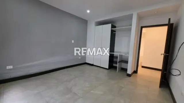Apartamento amoblado en el exclusivo conjunto residencial Tepuy 26. - 15