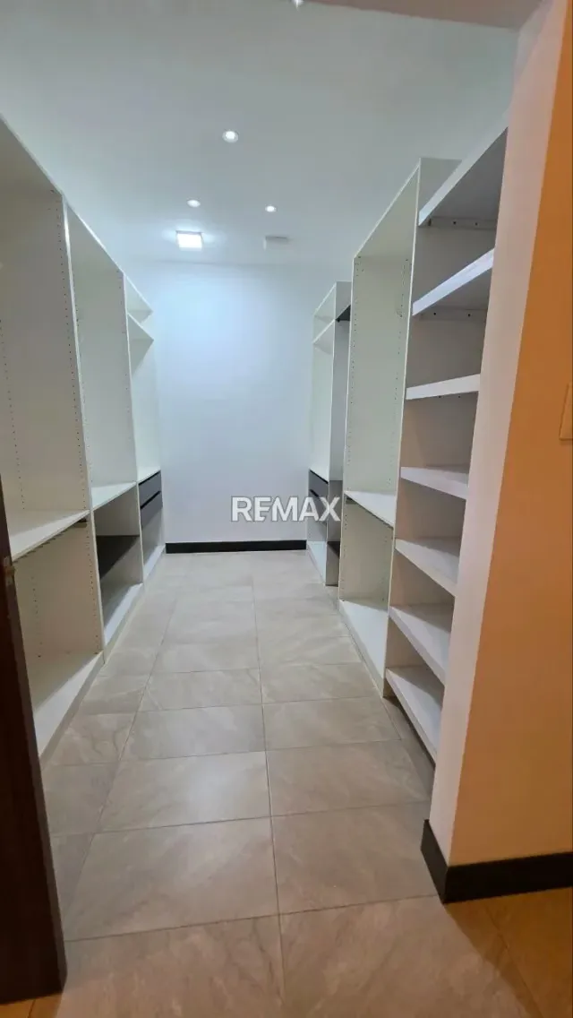 Apartamento amoblado en el exclusivo conjunto residencial Tepuy 26. - 5