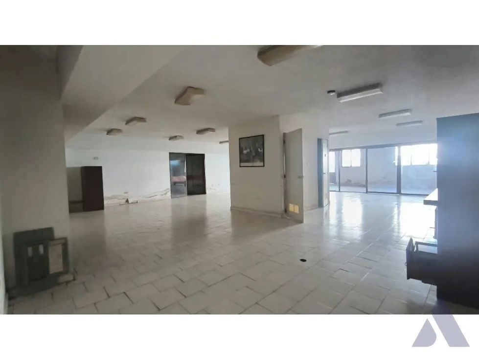 Se vende oficina/local 400m2 Santa Rosalía 6503 - 2