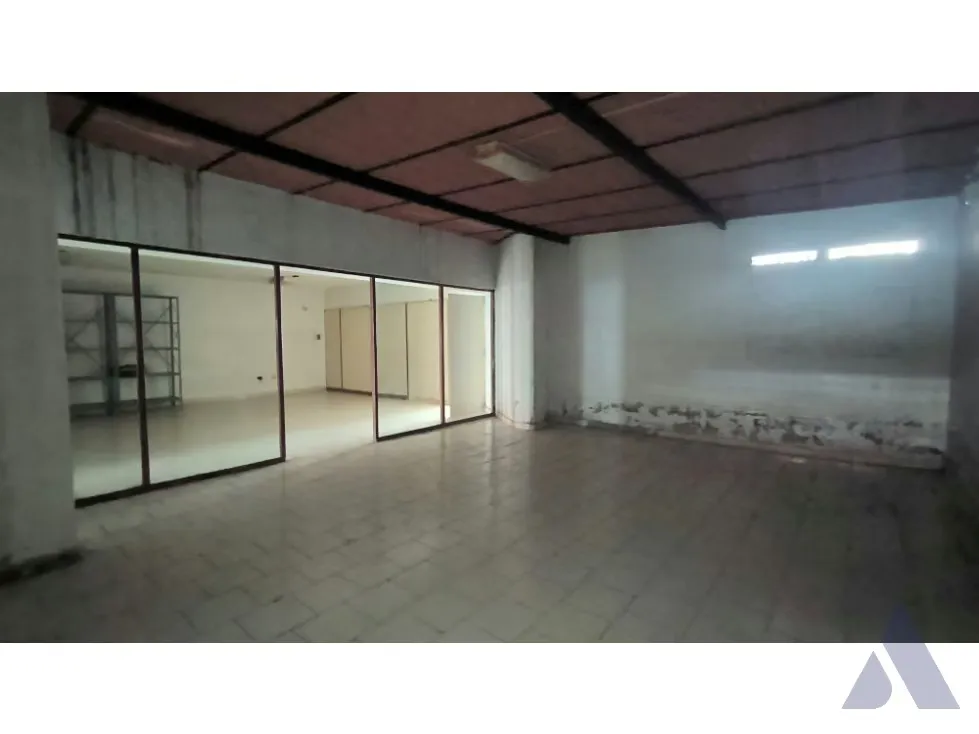 Se vende oficina/local 400m2 Santa Rosalía 6503 - 3