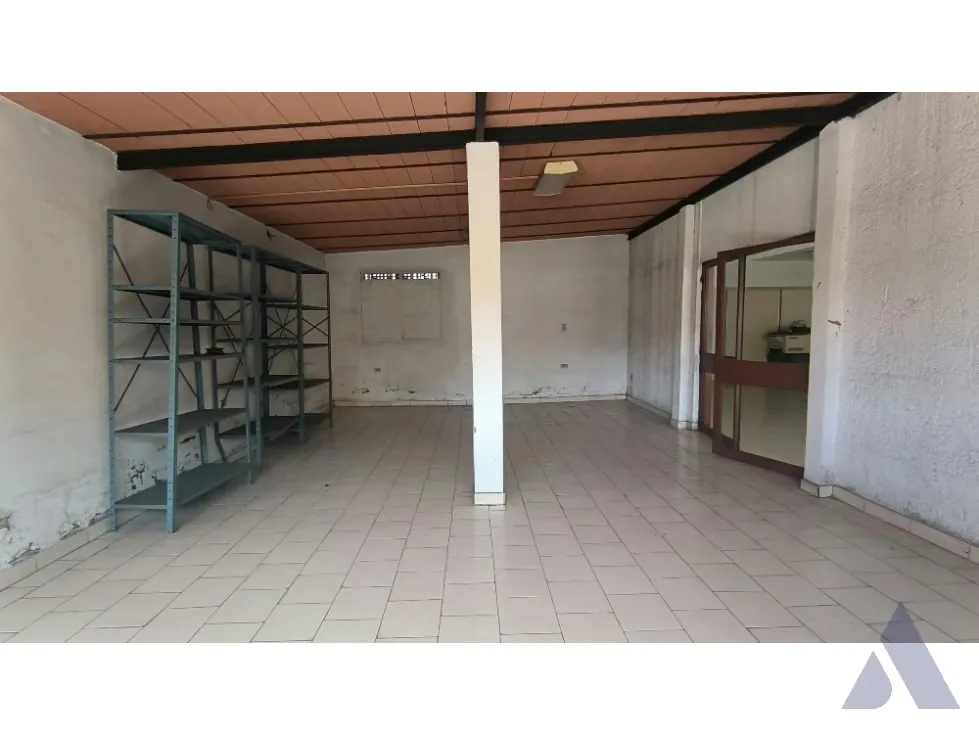 Se vende oficina/local 400m2 Santa Rosalía 6503 - 8