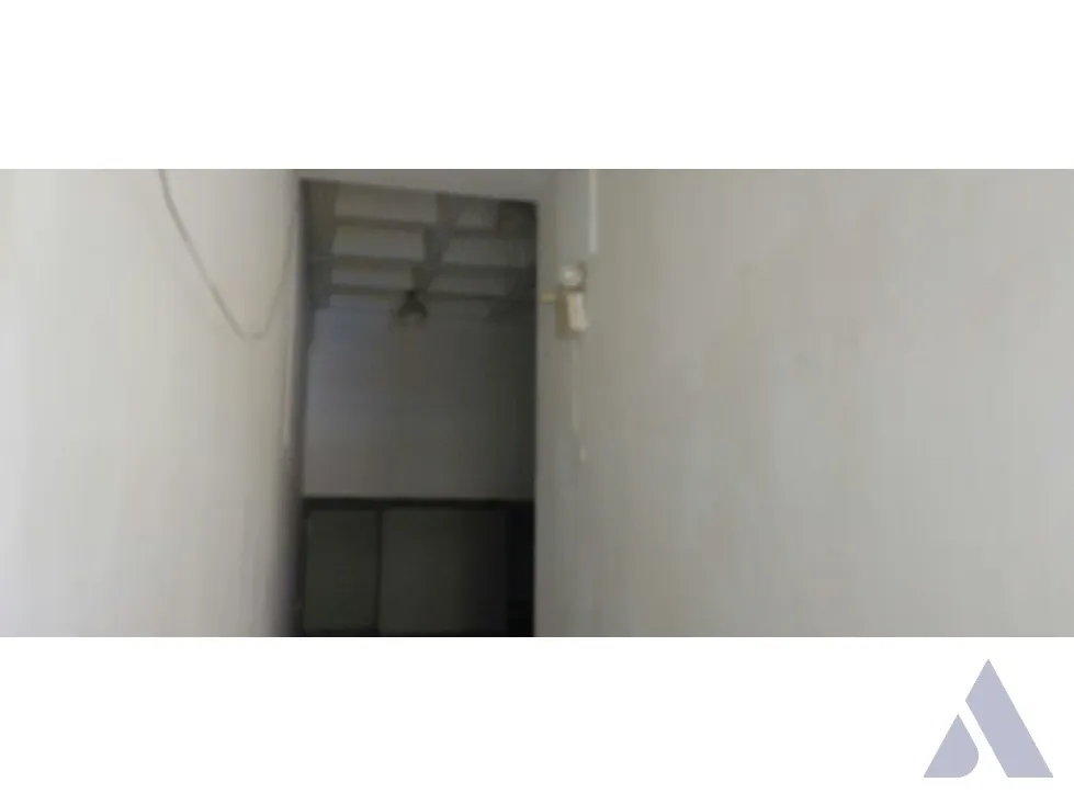 Vendo Local Comercial en PB 134m2 C. C. Concresa 4938 - 27