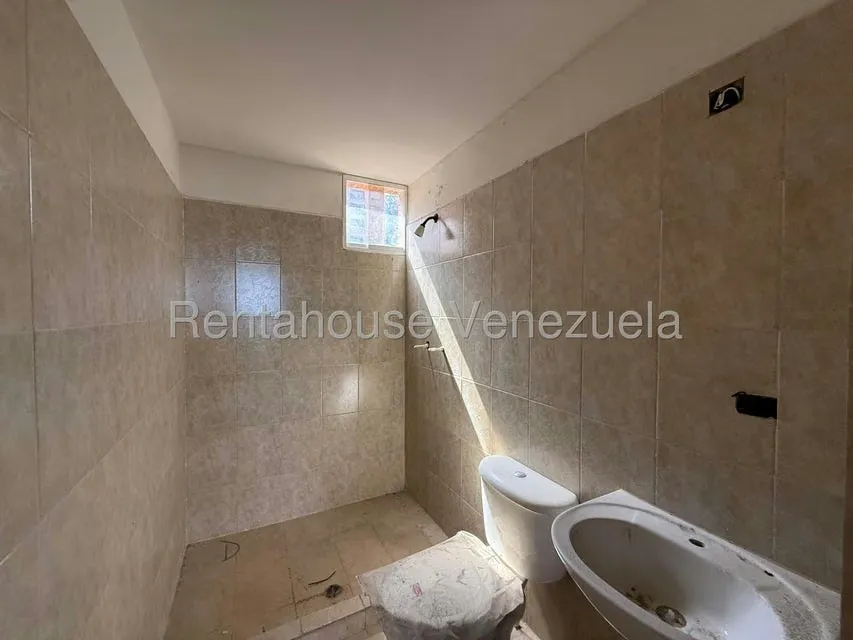Apartamento (1 Nivel) en Venta en Colinas de La Tahona, Distrito Metropolitano - 13