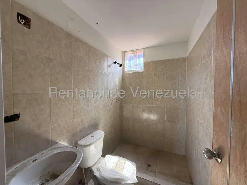 Apartamento (1 Nivel) en Venta en Colinas de La Tahona, Distrito Metropolitano - 16