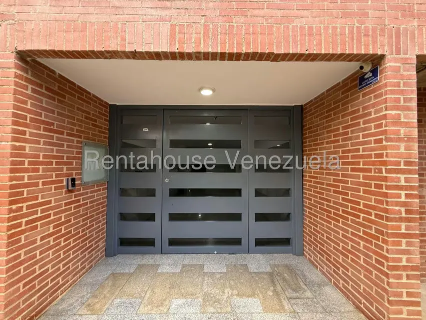 Apartamento (1 Nivel) en Venta en Colinas de La Tahona, Distrito Metropolitano - 26