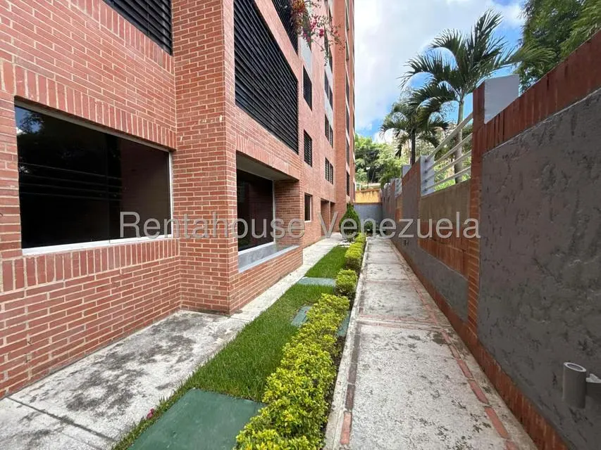 Apartamento (1 Nivel) en Venta en Colinas de La Tahona, Distrito Metropolitano - 28