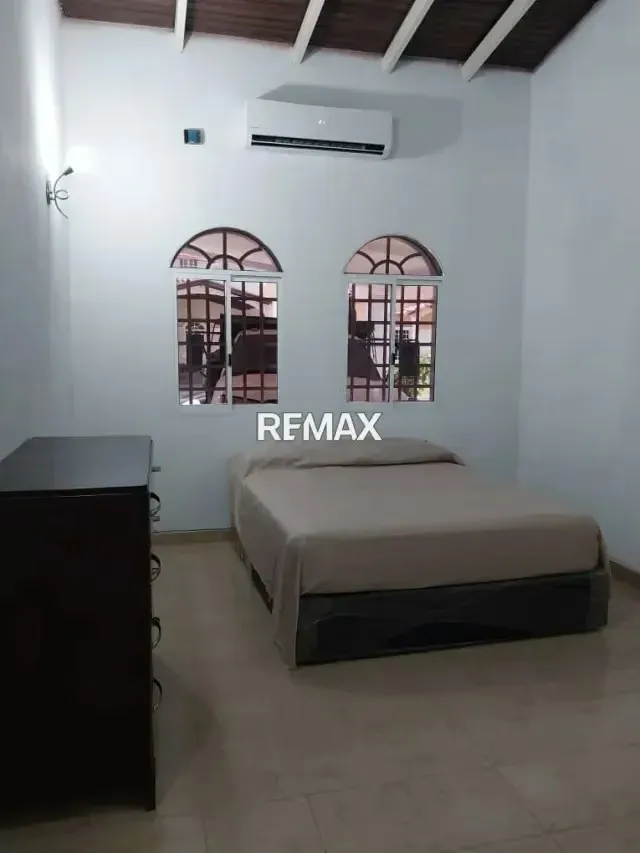 EN ALQUILER HERMOSA CASA DE 12 HABITACIONES, URB VALLE DE LUNA, SECTOR TIPURO. MATURÍN-MONAGAS - 11