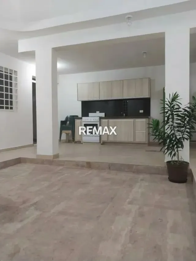 EN ALQUILER HERMOSA CASA DE 12 HABITACIONES, URB VALLE DE LUNA, SECTOR TIPURO. MATURÍN-MONAGAS - 5