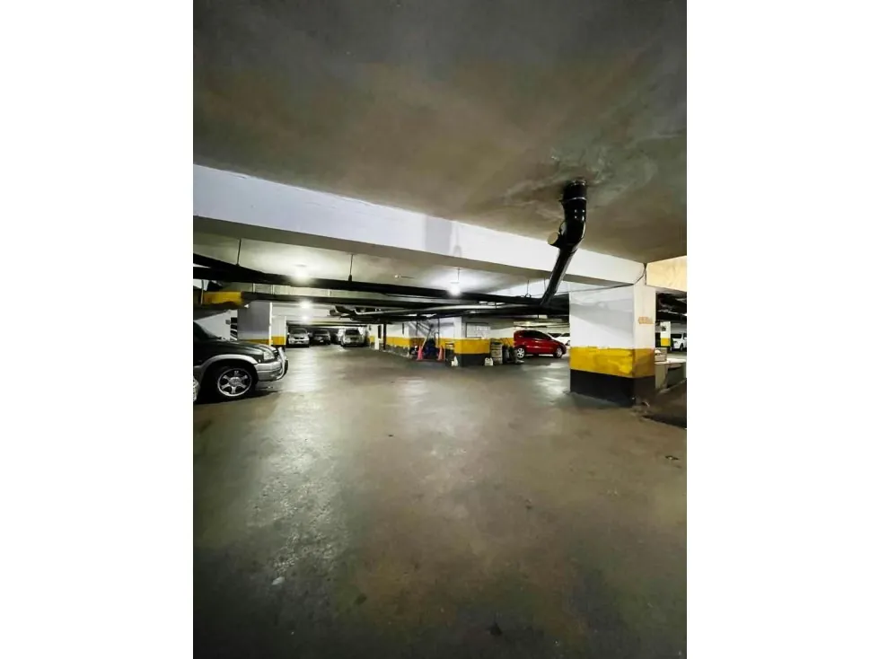 LOCAL COMERCIAL - SANTA ROSALIA - 2415 Mts2 - 6