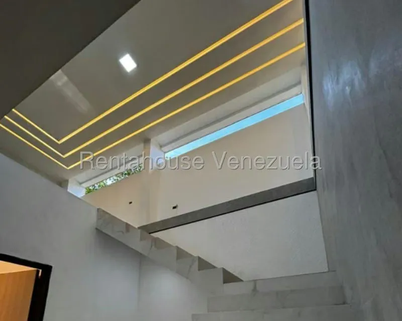 Casa (Multipes Niveles) en Venta en Monte Carmelo, Carabobo - 25