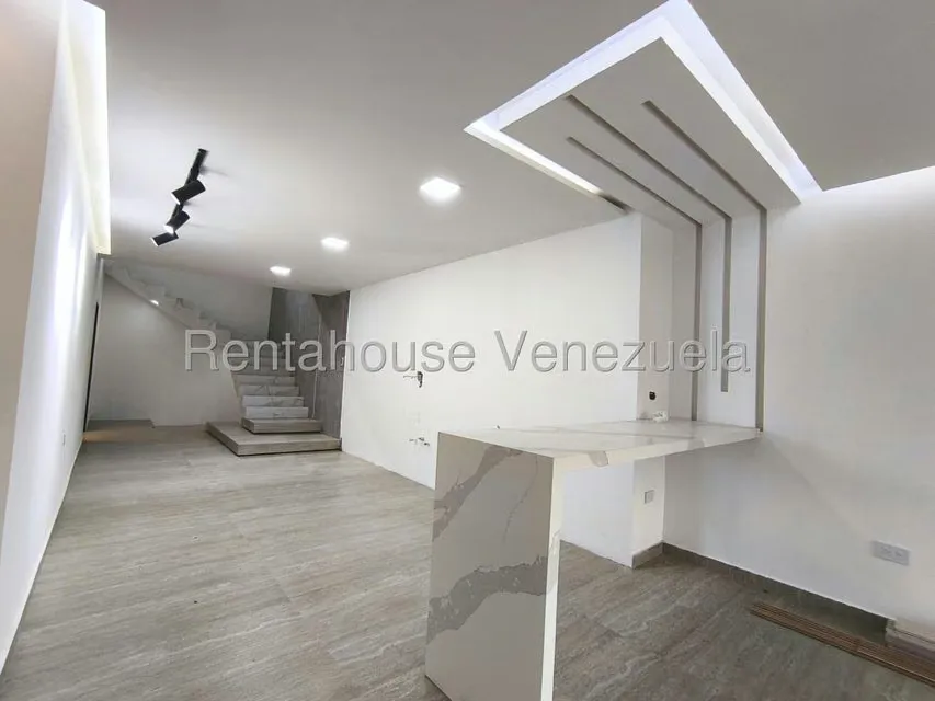 Casa (Multipes Niveles) en Venta en Monte Carmelo, Carabobo - 4
