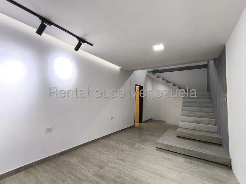 Casa (Multipes Niveles) en Venta en Monte Carmelo, Carabobo - 6