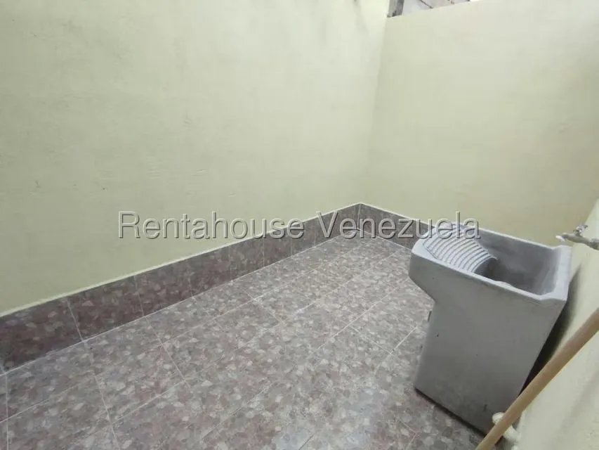 Oficina en Alquiler en Fundalara, Lara - 16