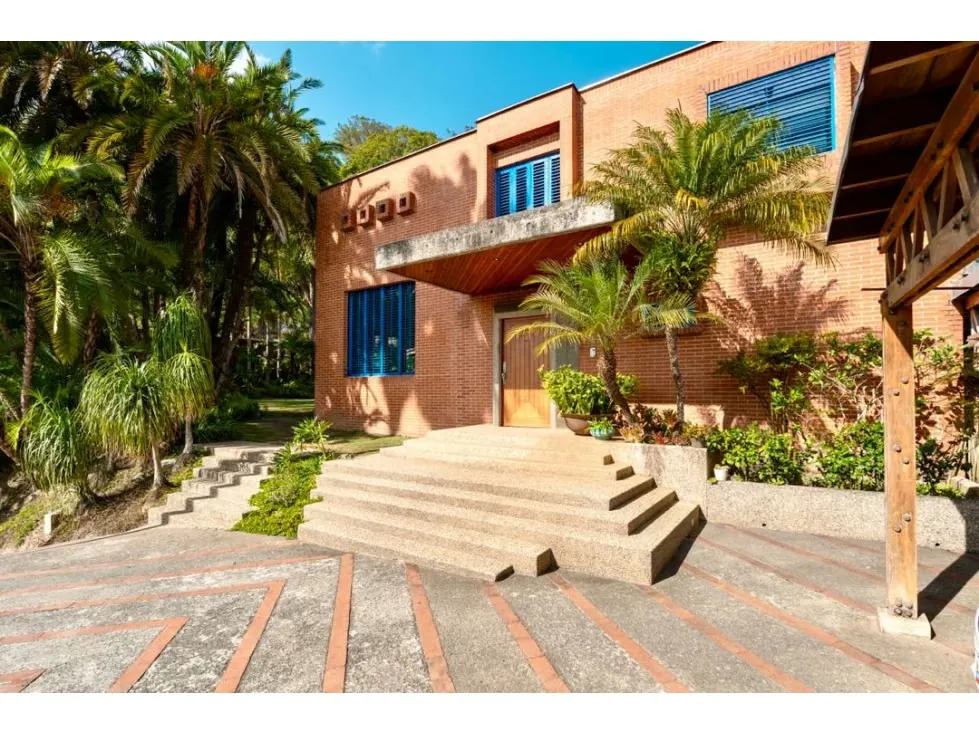 Vendo casa 480m2 3h/5b/8p Alto Hatillo 7801