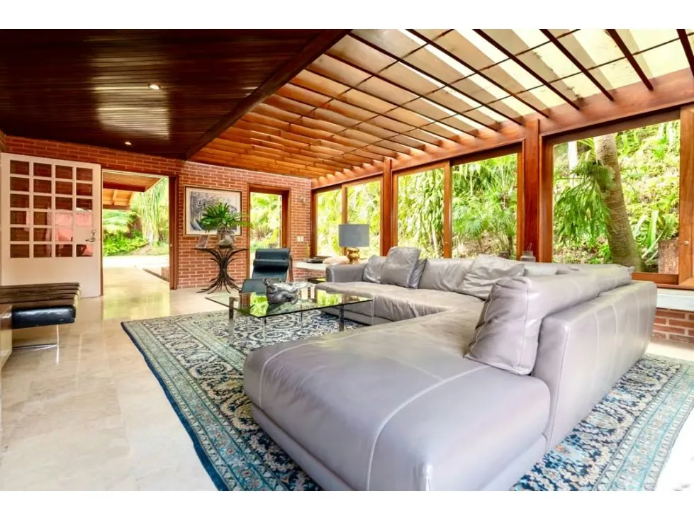 Vendo casa 480m2 3h/5b/8p Alto Hatillo 7801 - 8