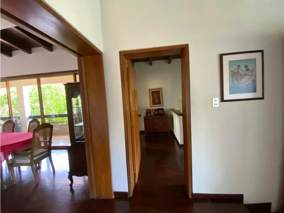Vendo casa 900m2 12h/13b/4p Cerro Verde 3809 - 15