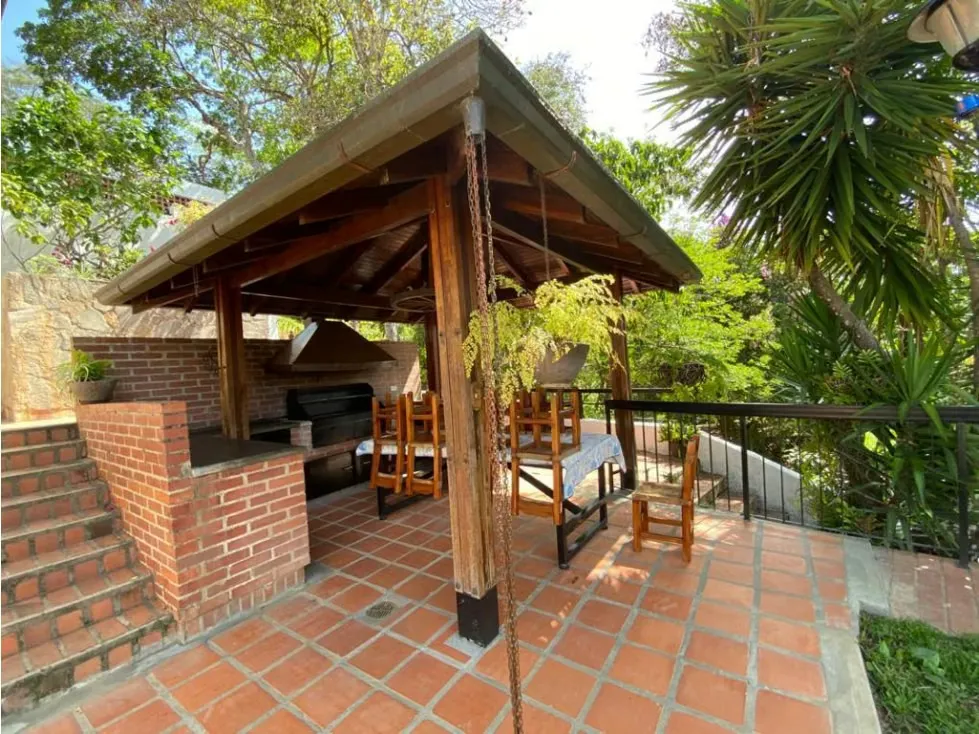 Vendo casa 900m2 12h/13b/4p Cerro Verde 3809 - 19