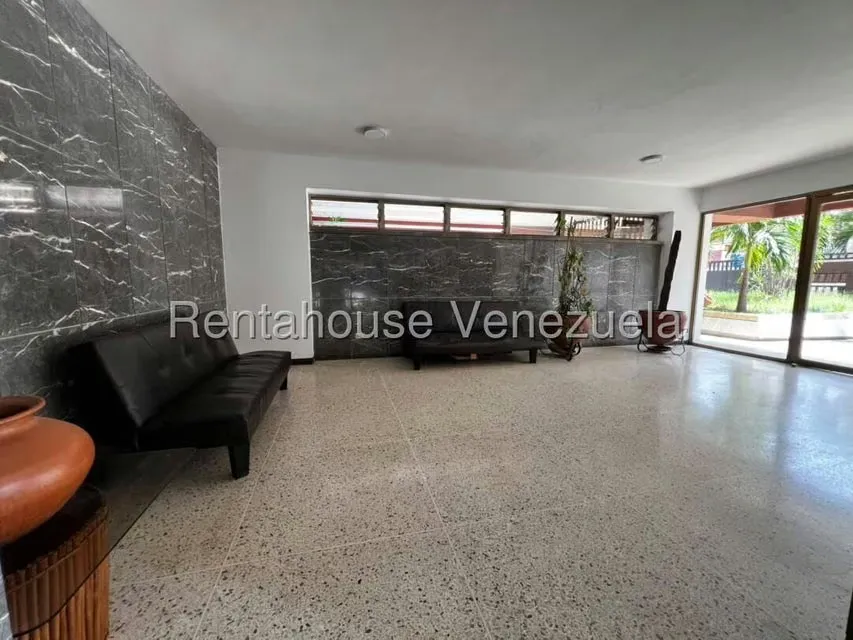 Apartamento (1 Nivel) en Venta en Indio Mara, Zulia - 2
