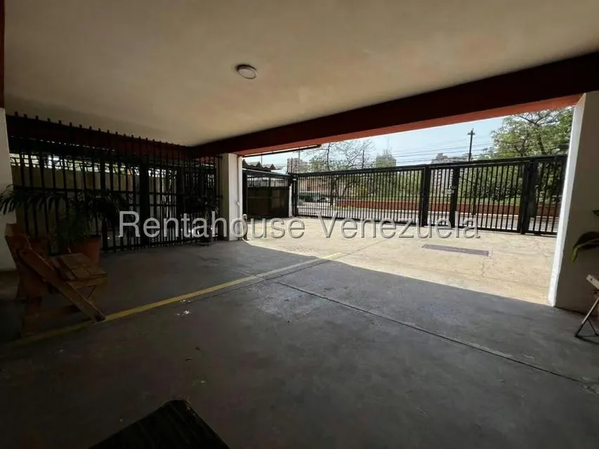 Apartamento (1 Nivel) en Venta en Indio Mara, Zulia - 33