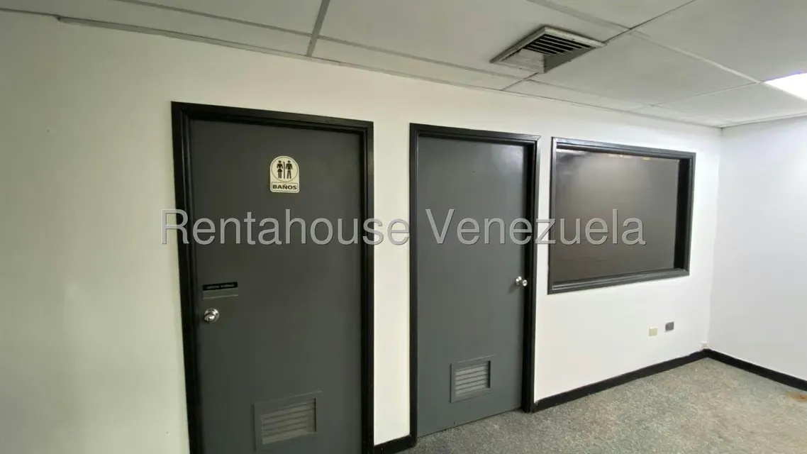Local Comercial en Alquiler en Avenida Bella Vista, Zulia - 14