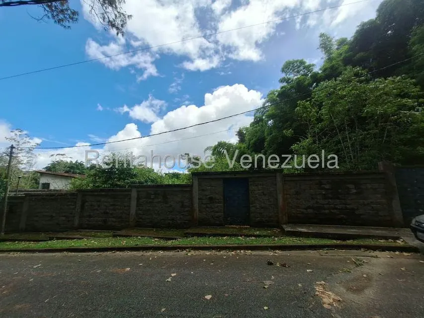 Terreno (Residencial) en Venta en Los Guayabitos, Distrito Metropolitano - 3