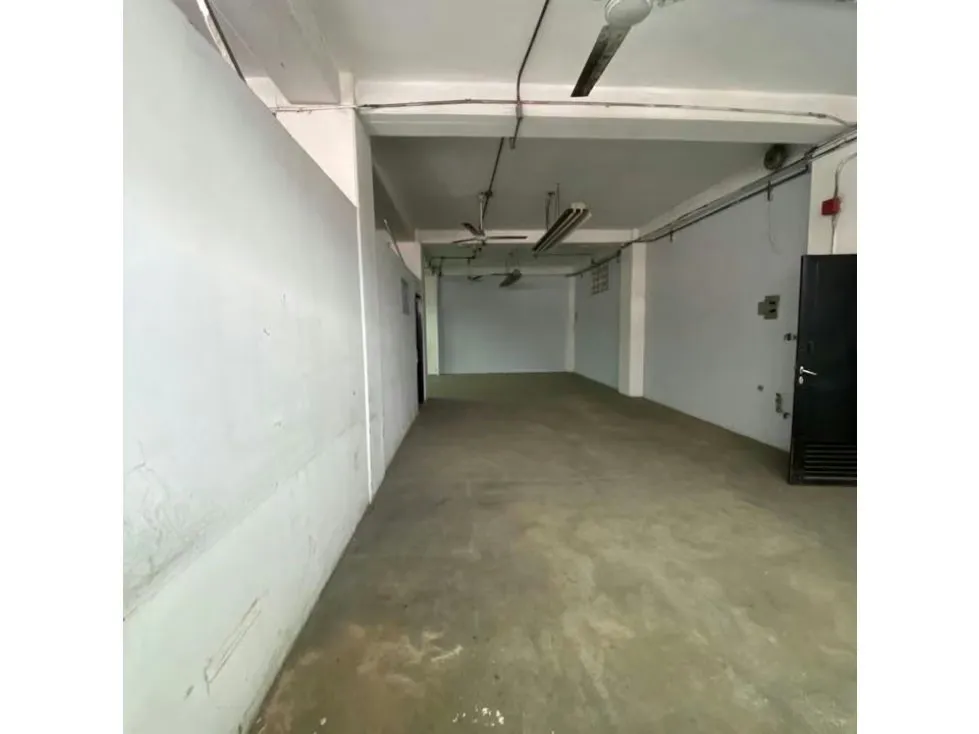 EDIFICIO INDUSTRIAL EN VENTA 1.620 M2 - URB. PROPATRIA - 7